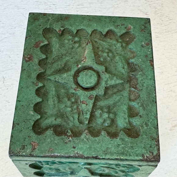 J & E Stevens Co. Cromwell Conn. Patd. 1897 Coin Bank Cast Iron Antique NO Key - Picture 5 of 10